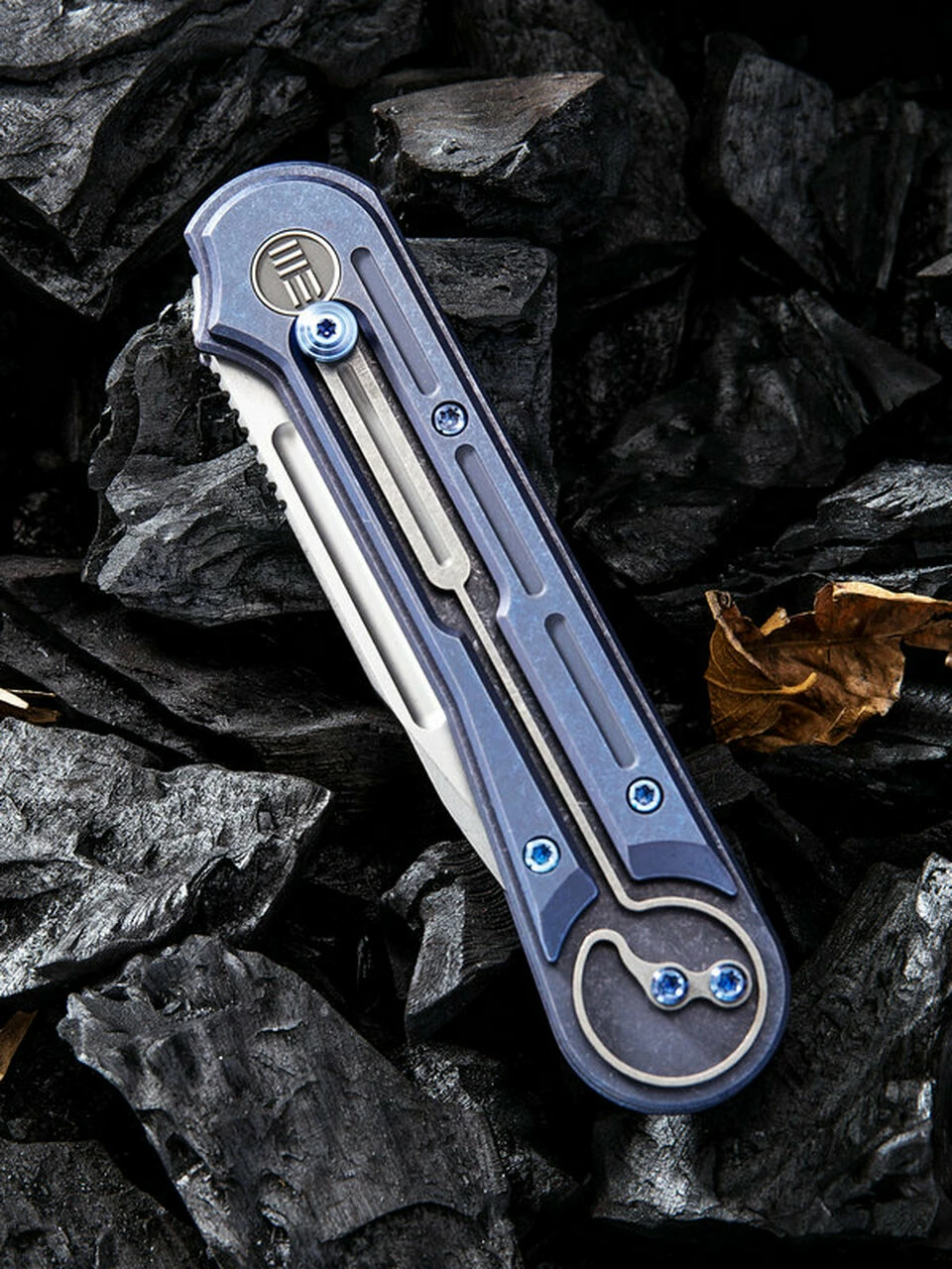 We Knife Co. We Knife Double Helix Folder 815D, 3.3" CPM S35VN Stonewash Drop Point Plain Blade, Blue Titanium Handle 3 We Knife Co. We Knife Double Helix Folder 815D, 3.3" CPM S35VN Stonewash Drop Point Plain Blade, Blue Titanium Handle - Image 3