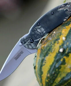 Kershaw Knives Kershaw 1620C Scallion, 2.25" 420HC SS Plain Blade, Anodized Aluminum RealTree Handle