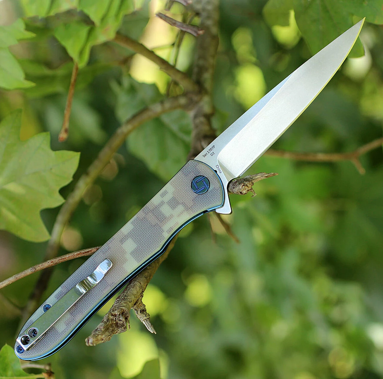 Artisan Cutlery Artisan ATZ1707PCG Shark, 3.94" D2 Steel Plain Blade, Camouflage G-10 Handle 2 Artisan Cutlery Artisan ATZ1707PCG Shark, 3.94" D2 Steel Plain Blade, Camouflage G-10 Handle - Image 2