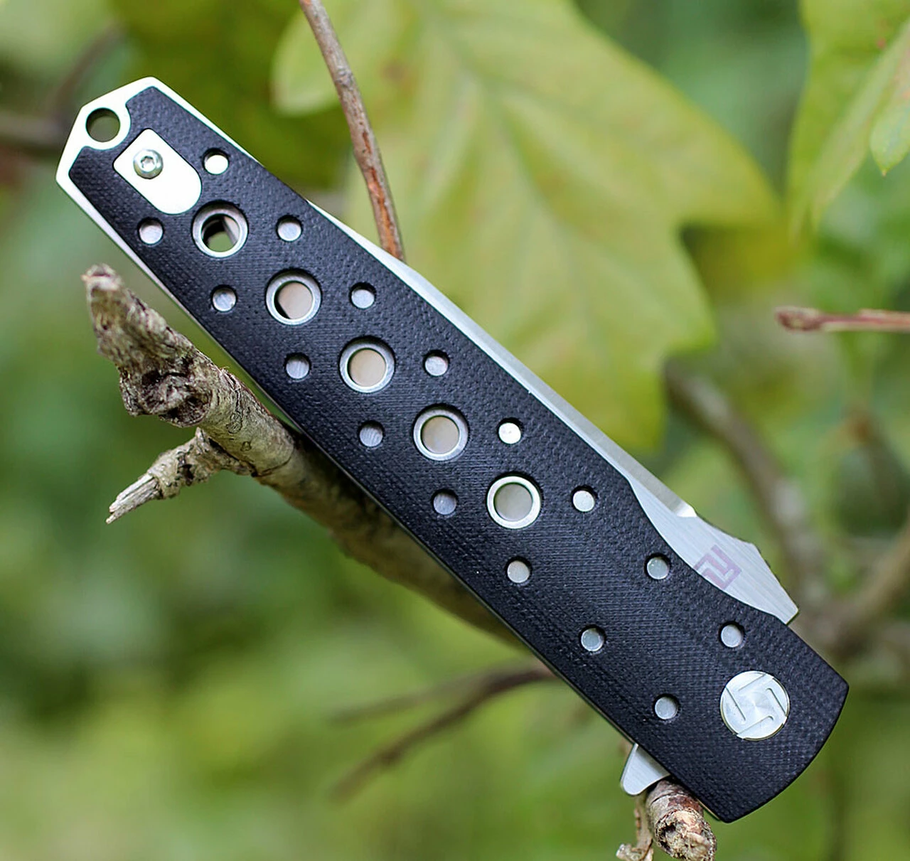 Artisan Cutlery Artisan ATZ1807GBKS Virginia, 3.94" S35VN Plain Blade, Black G-10 Handle 1 Artisan Cutlery Artisan ATZ1807GBKS Virginia, 3.94" S35VN Plain Blade, Black G-10 Handle