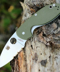 Spyderco Knives Spyderco C216GPSGR EFFICIENT, Satin Part-Serrated Blade, Green G-10 Handle