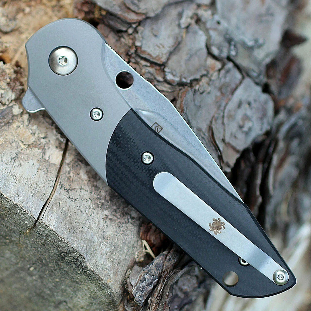 Spyderco Knives Spyderco Hanan G-10 Black /Titanium Bolsters C227GP, 2.95" CPM S30V Plain Blade 6 Spyderco Knives Spyderco Hanan G-10 Black /Titanium Bolsters C227GP, 2.95" CPM S30V Plain Blade - Image 6