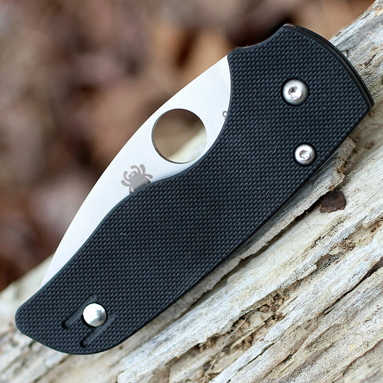 Spyderco Knives Spyderco C230GS Lil' Native, 2.5" CPM S30V Serrated Blade, Black G-10 Handle 4 Spyderco Knives Spyderco C230GS Lil' Native, 2.5" CPM S30V Serrated Blade, Black G-10 Handle - Image 4