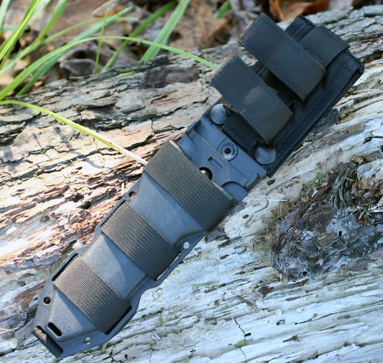 Hogue 35127 EX-F01, 5.5" A2 Plain Blade, Flat Dark Earth G-10 Handle 3 Hogue 35127 EX-F01, 5.5" A2 Plain Blade, Flat Dark Earth G-10 Handle - Image 3