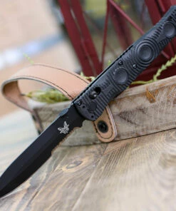 Benchmade Knives Benchmade 391SBK SOCP Tactical Folder, 4.47" D2 Steel Balck ComboEdge, CF-Elite Handle -Buck Knives Sales 391SBK.2 55981.1586439035