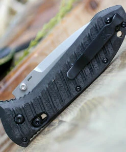 Benchmade Knives Benchmade 570-1 Presidio II, 3.72" CPM-S30V Satin Plain Blade, CF-Elite Handle 6 Benchmade Knives Benchmade 570-1 Presidio II, 3.72" CPM-S30V Satin Plain Blade, CF-Elite Handle -Buck Knives Sales 570 1.3 08035.1581619071