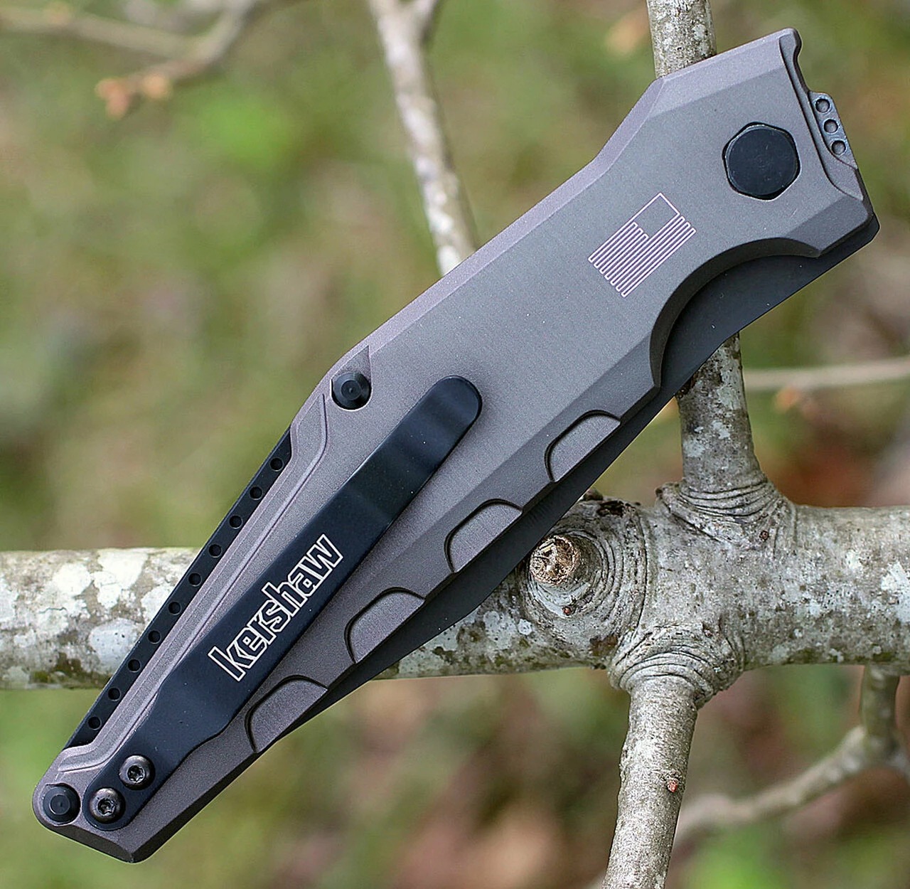 Kershaw Knives Kershaw 7900GRYBLK Launch 7 Auto, 3.75" CPM154 Plain Edge, Grey Aluminum Handle 4 Kershaw Knives Kershaw 7900GRYBLK Launch 7 Auto, 3.75" CPM154 Plain Edge, Grey Aluminum Handle - Image 4