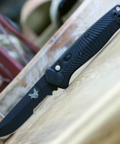 Benchmade Knives Benchmade 8551SBK Mediator, 3.30" CPM-S90V Tanto Black Part Serrated Blade, Black G-10 Handle