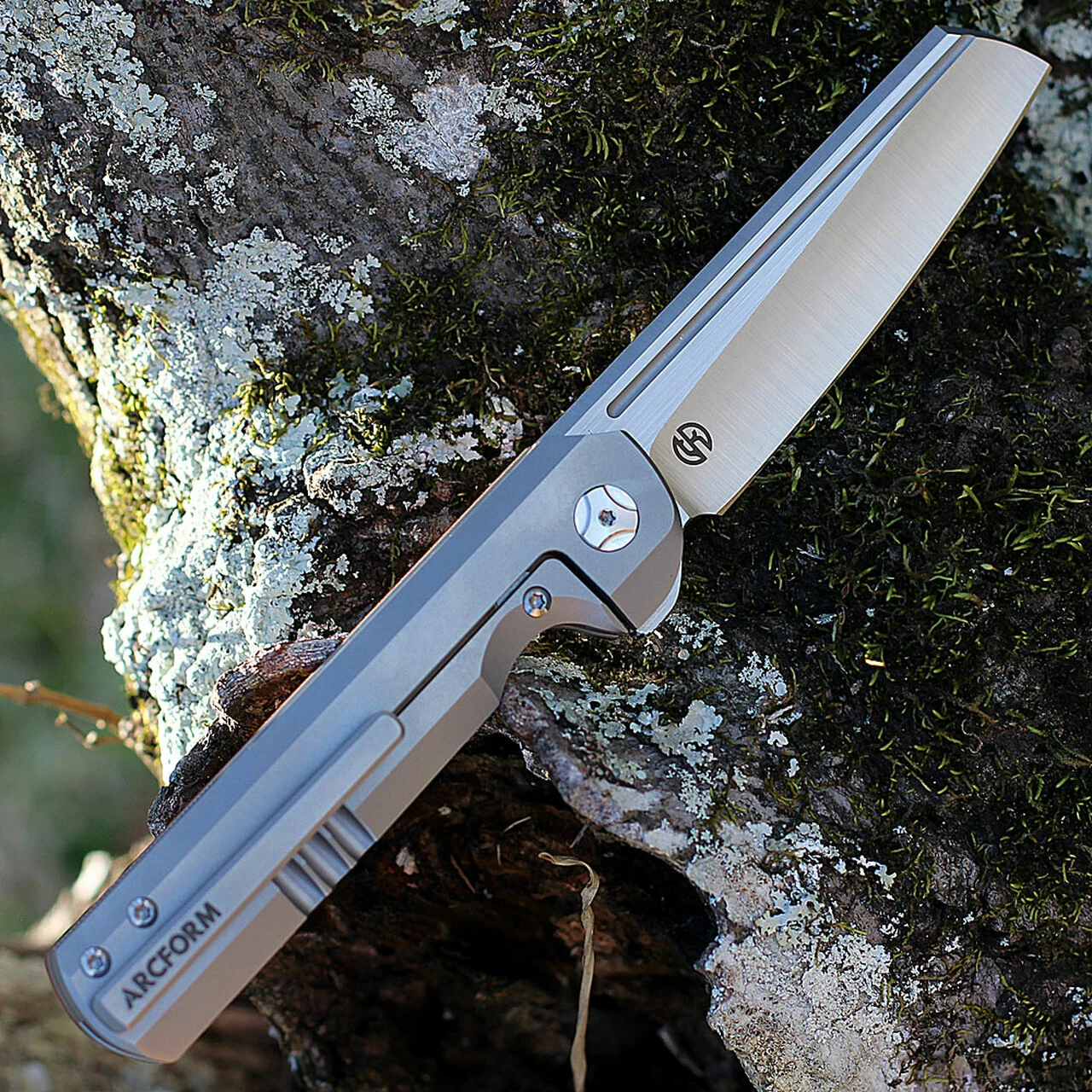 Arcform Slimfoot Folding - Ti / Copper (3.5" M390 SW Sheepsfoot) ARC-005 2 Arcform Slimfoot Folding - Ti / Copper (3.5" M390 SW Sheepsfoot) ARC-005 - Image 2