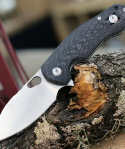 GiantMouse ACE Biblio Flipper, 2.875" M390 Satin Plain Blade, Carbon Fiber Handle