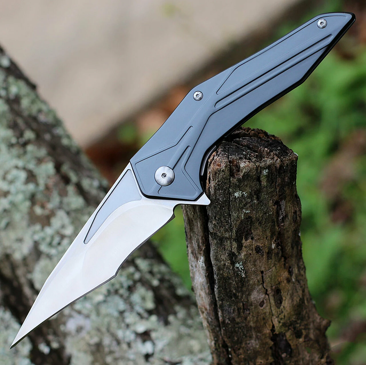 Brous Blades Tyrant, 4.5 Satin Linerlock Plain Blade, Gray Aluminum Handle 1 Brous Blades Tyrant, 4.5 Satin Linerlock Plain Blade, Gray Aluminum Handle