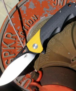 Bestech Airstream - Blk / Yellow G10 (3.9" D2 Two Tone Drop Point) BG47A