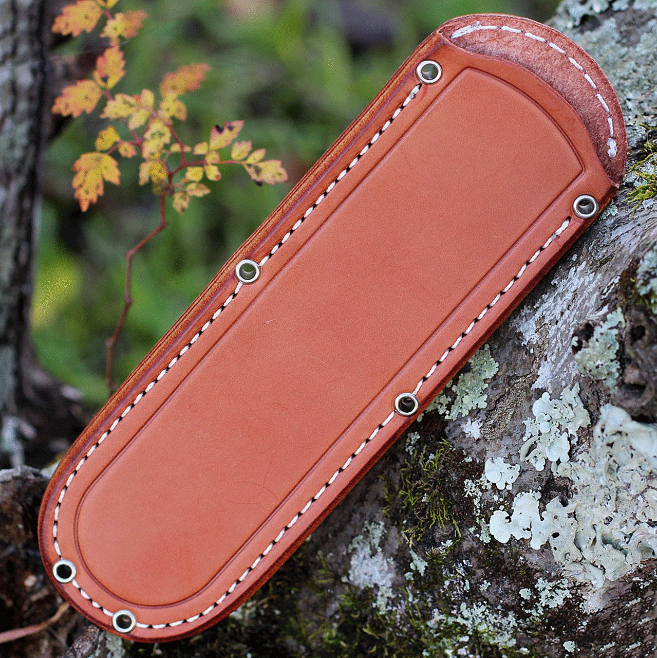 Bark River Knives Bark River Bravo 1.25 LT Rampless Natural Micarta (4.9" CPM-3V) 07-129M-NC 4 Bark River Knives Bark River Bravo 1.25 LT Rampless Natural Micarta (4.9" CPM-3V) 07-129M-NC - Image 4