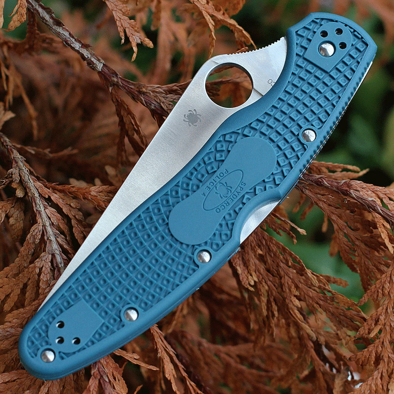 Spyderco Knives Spyderco Police 4 Lightweight - Blue FRN (4.5" K390) CO7FS4K390 3 Spyderco Knives Spyderco Police 4 Lightweight - Blue FRN (4.5" K390) CO7FS4K390 - Image 3