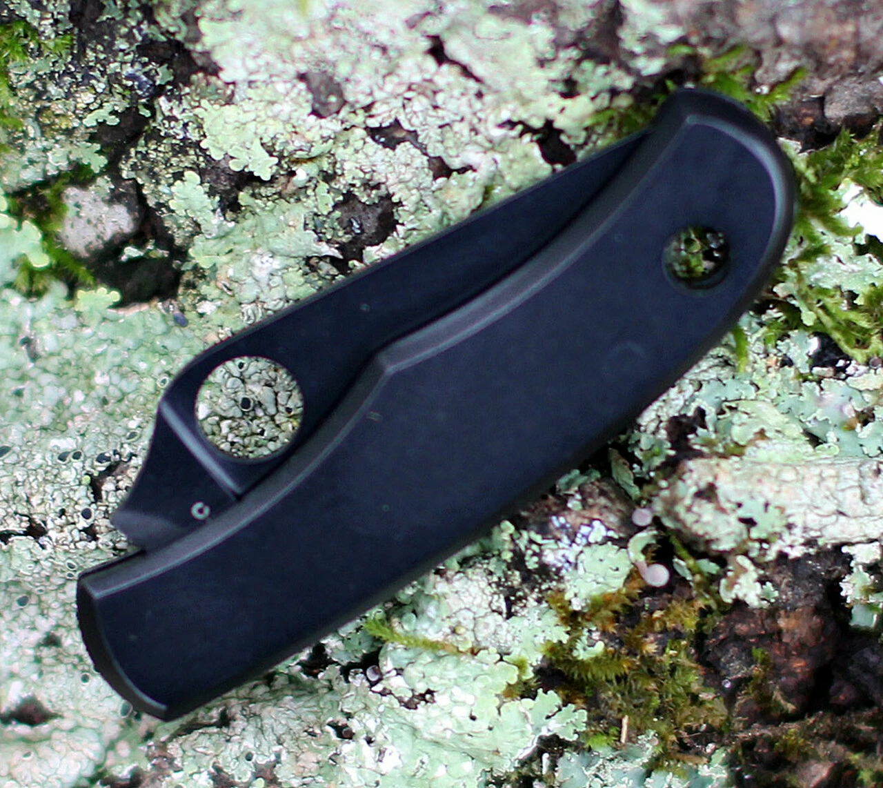 Spyderco Knives Spyderco Bug Knife Black Stainless Steel(1.3" Blk 3Cr13 ) C133BKP 4 Spyderco Knives Spyderco Bug Knife Black Stainless Steel(1.3" Blk 3Cr13 ) C133BKP - Image 4