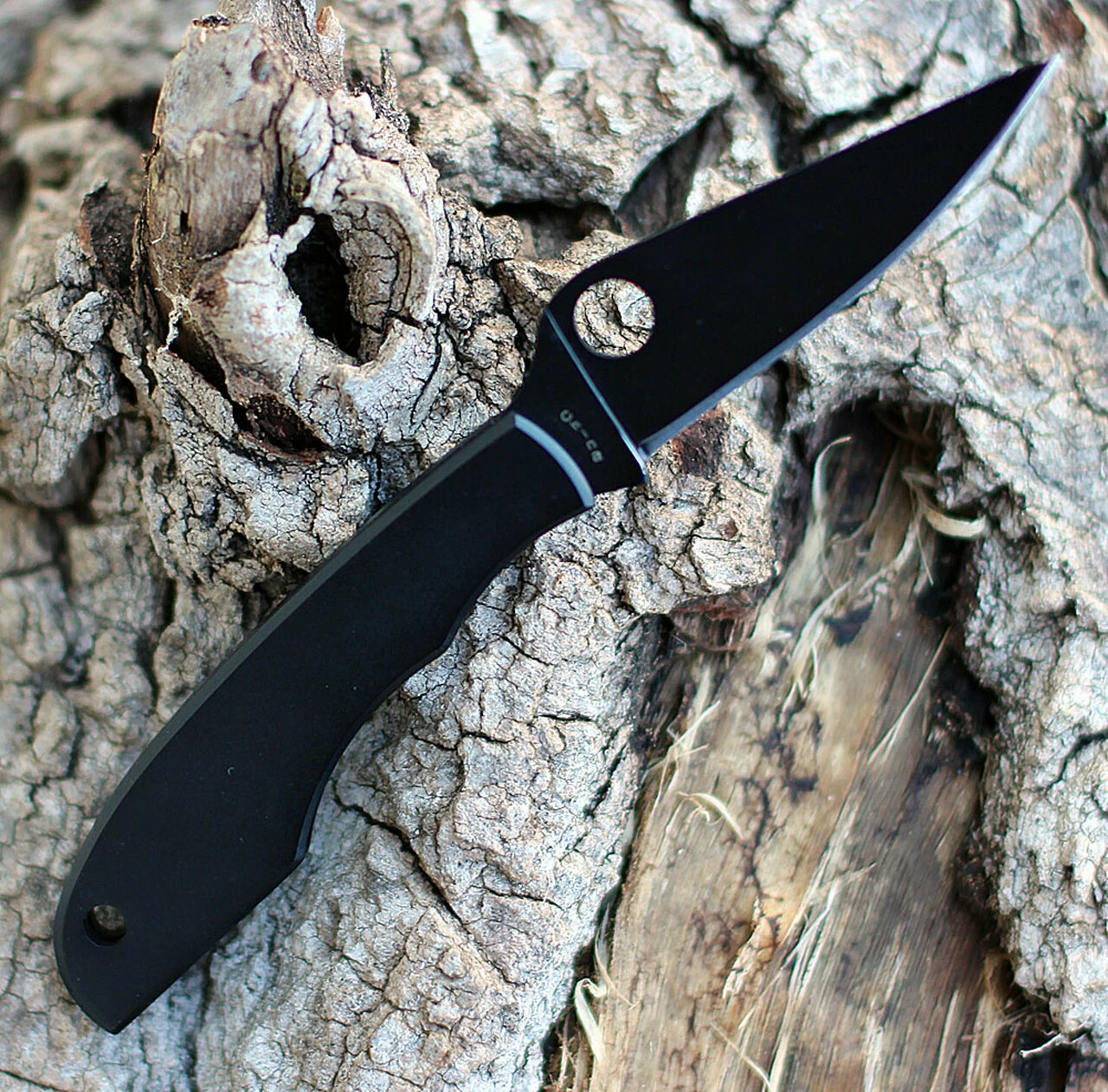 Spyderco Knives Spyderco Grasshopper C138BKP, 2.27" Black Sandvick 12C27 Plain Bl;ade, Black Coating Stainless Handle 2 Spyderco Knives Spyderco Grasshopper C138BKP, 2.27" Black Sandvick 12C27 Plain Bl;ade, Black Coating Stainless Handle - Image 2