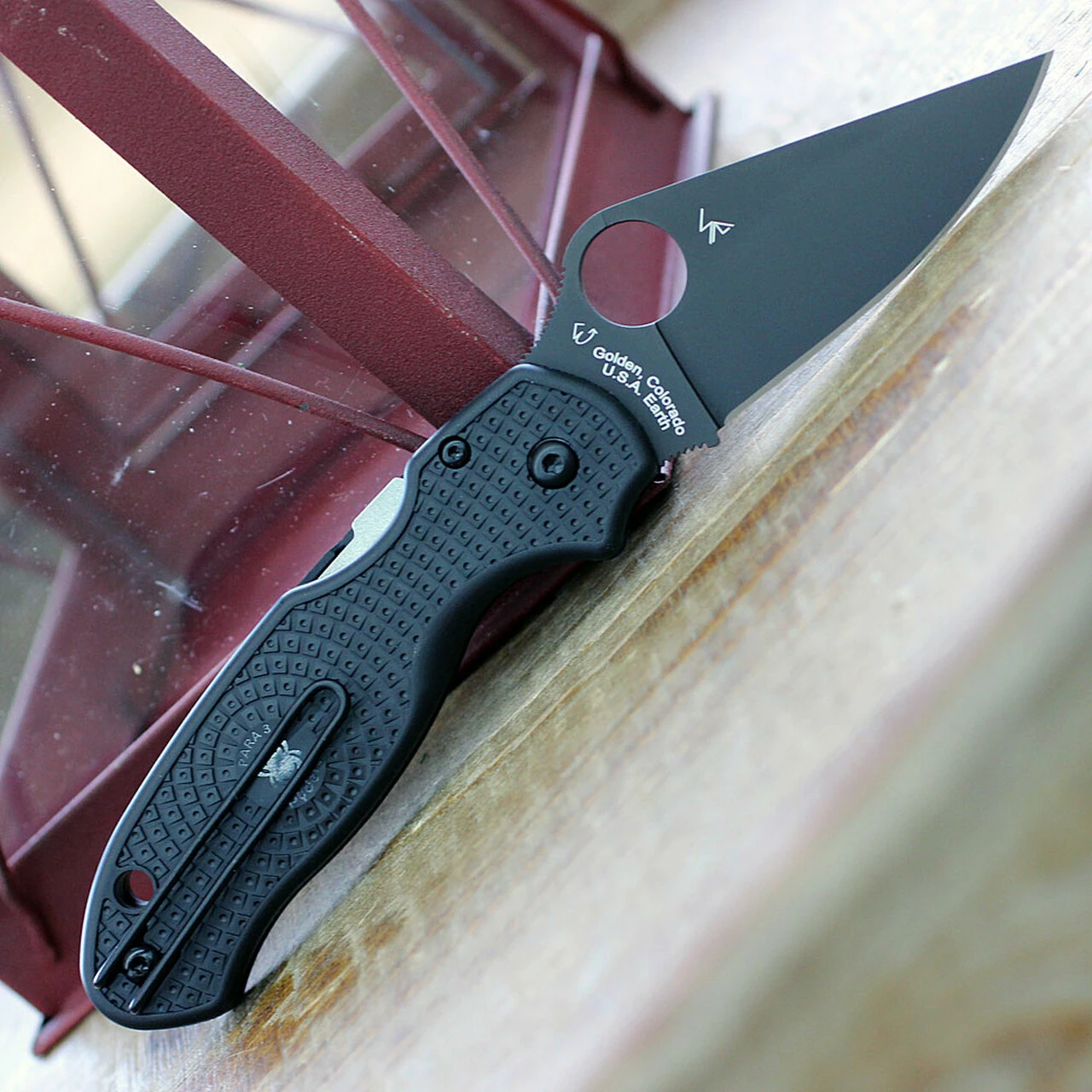 Spyderco Knives Spyderco Para 3 Lightweight Blk FRN (3" CTS BD1N Blk) C223PBBK 2 Spyderco Knives Spyderco Para 3 Lightweight Blk FRN (3" CTS BD1N Blk) C223PBBK - Image 2