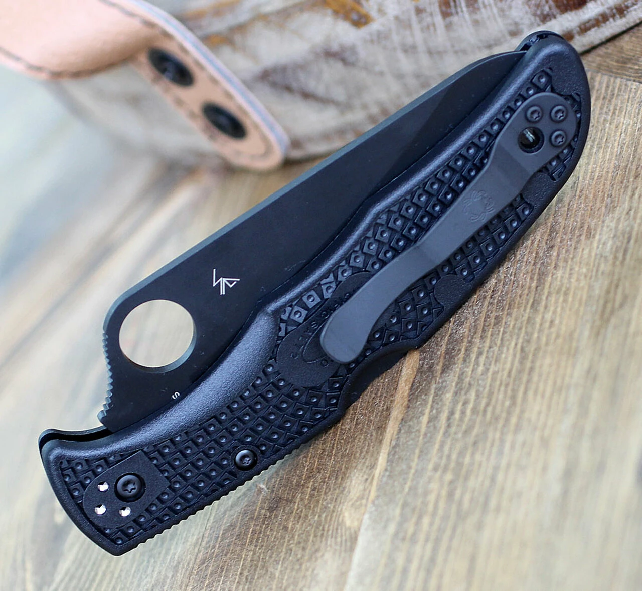 Spyderco Knives Spyderco Pacific Salt 2 C91SBBK2, 3.78" H1 Steel Black Serrated Blade, Black FRN Handle 4 Spyderco Knives Spyderco Pacific Salt 2 C91SBBK2, 3.78" H1 Steel Black Serrated Blade, Black FRN Handle - Image 4