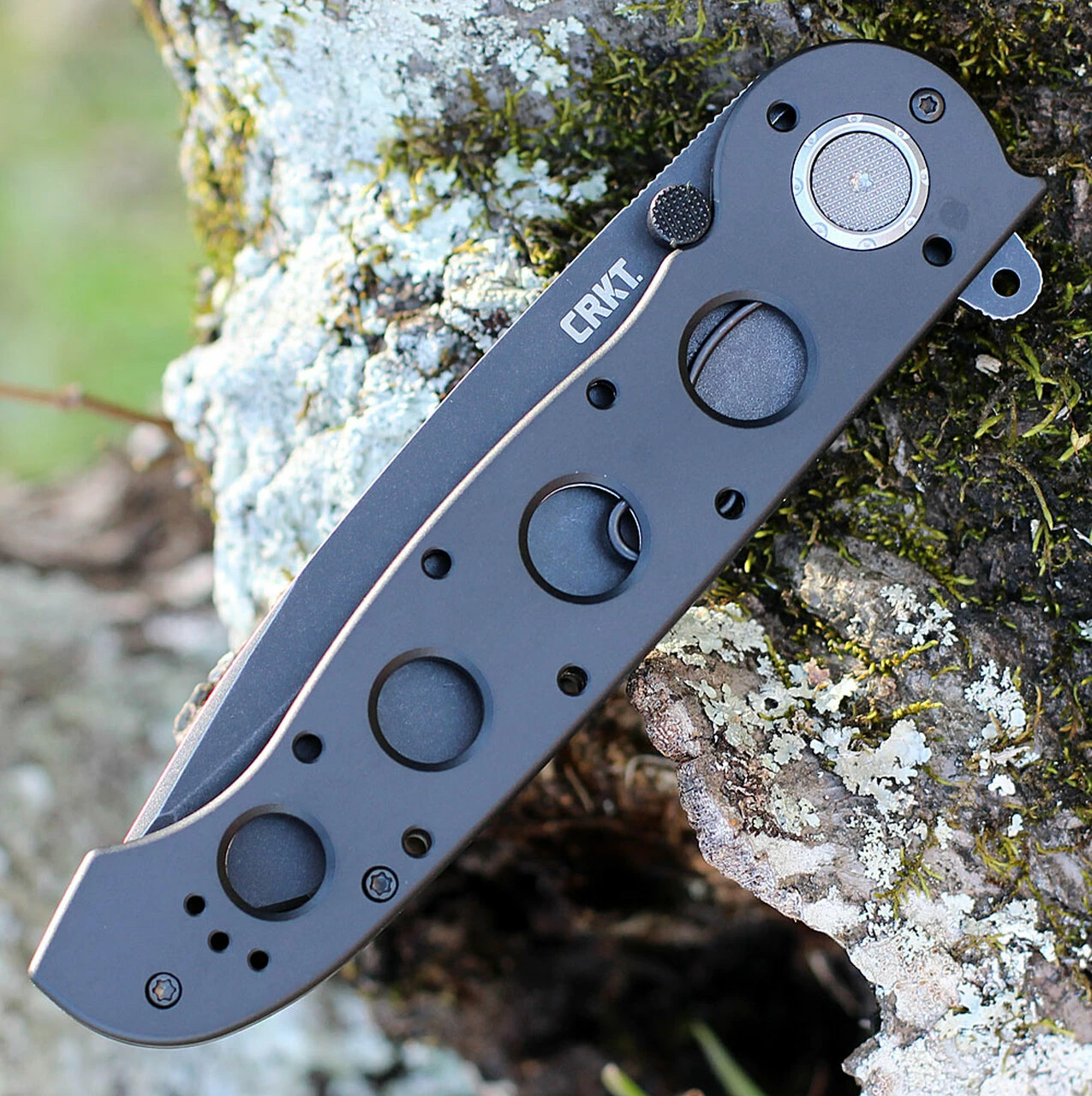 CRKT Carson Deadbolt Tanto - Blk Alum. (3.89" D2 Blk) M16-04DB 4 CRKT Carson Deadbolt Tanto - Blk Alum. (3.89" D2 Blk) M16-04DB - Image 4