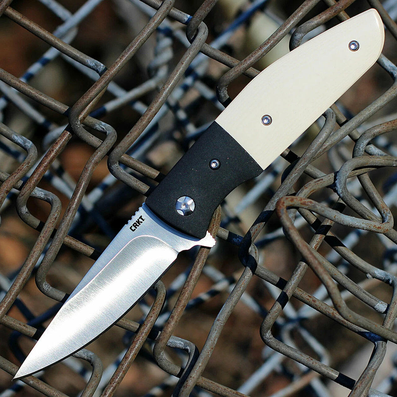 CRKT Kommer Curfew - IWhite Alum. (3.12" 8Cr13MoV Satin) 2867 1 CRKT Kommer Curfew - IWhite Alum. (3.12" 8Cr13MoV Satin) 2867