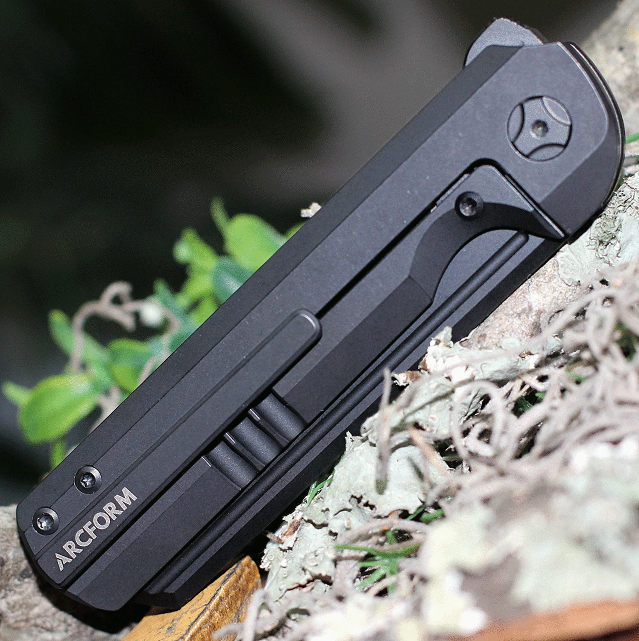 Arcform Darcform Slimfoot Folding - Blk Ti / Copper (3.5" Blk M390 Sheepsfoot) ARC-093 5 Arcform Darcform Slimfoot Folding - Blk Ti / Copper (3.5" Blk M390 Sheepsfoot) ARC-093 - Image 5