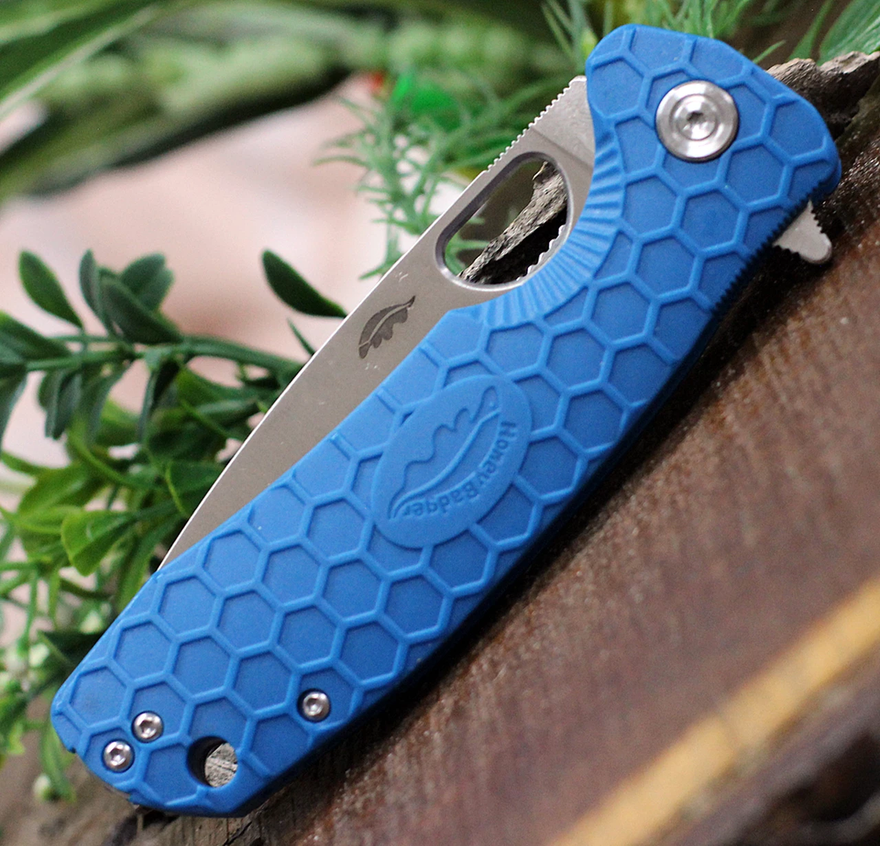 Honey Badger Knives Large Flipper HB1004, 3.63" 8Cr13MoV Satin Drop Point Plain Blade, Blue FRN Handle 3 Honey Badger Knives Large Flipper HB1004, 3.63" 8Cr13MoV Satin Drop Point Plain Blade, Blue FRN Handle - Image 3