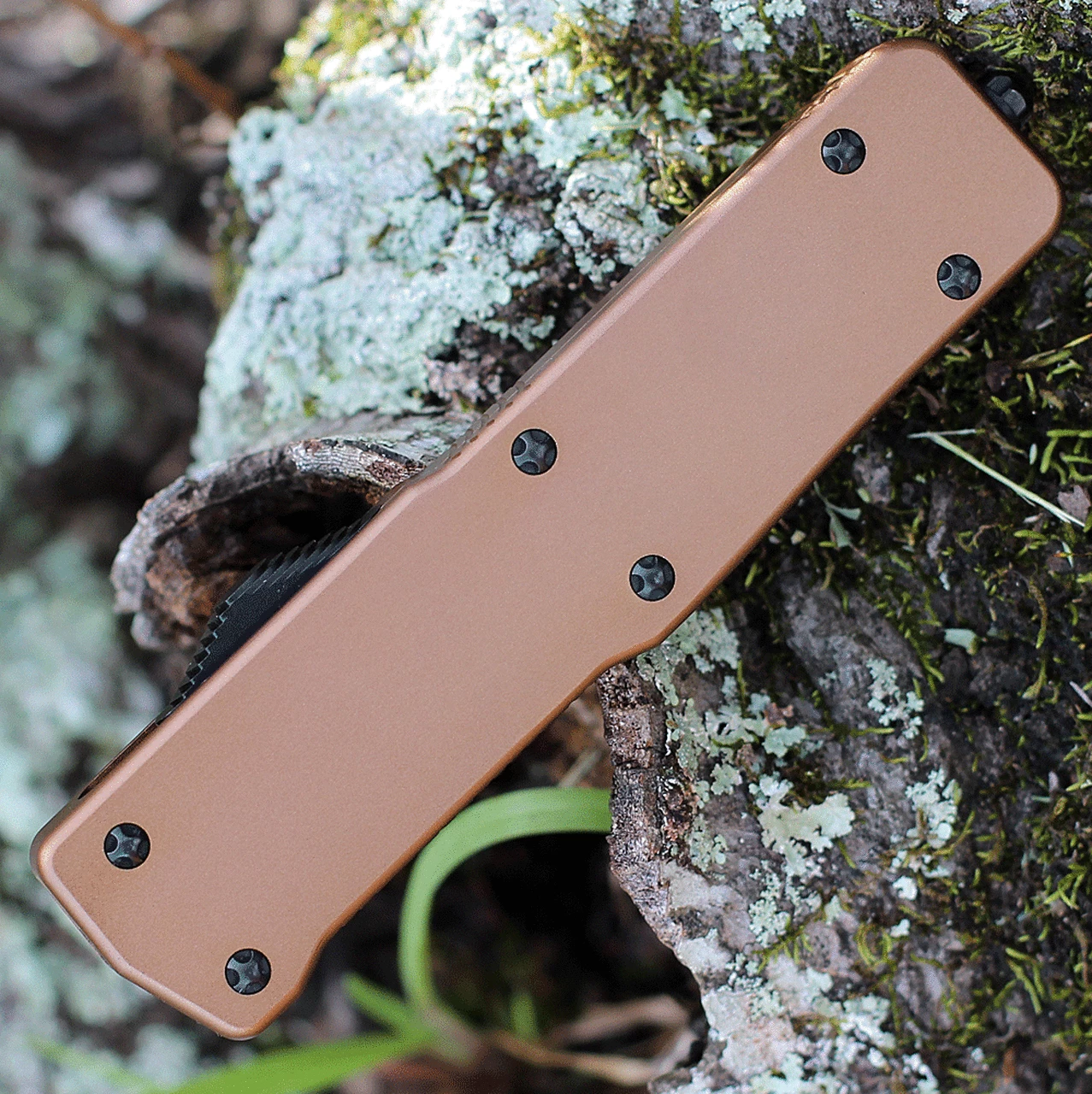 Templar Knife Co. Templar Premium Lightweight Large OTF -Alum. Bronze (3.55" D2 Blk Drop Point) LA-AB-32-1 3 Templar Knife Co. Templar Premium Lightweight Large OTF -Alum. Bronze (3.55" D2 Blk Drop Point) LA-AB-32-1 - Image 3