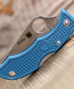 Spyderco Knives Spyderco Ladybug 3 LFP3K390, 1.97" K390 Steel Plain Balde, FRN Handle -Buck Knives Sales LFP3K390.4 67073.1586286745