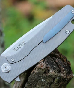 Maxace Knives Maxace Balance 2021 - Gray Titanium (3.7" M390 Satin) MBL101 7 Maxace Knives Maxace Balance 2021 - Gray Titanium (3.7" M390 Satin) MBL101 -Buck Knives Sales MAXMBL101.2 82871.1639070482