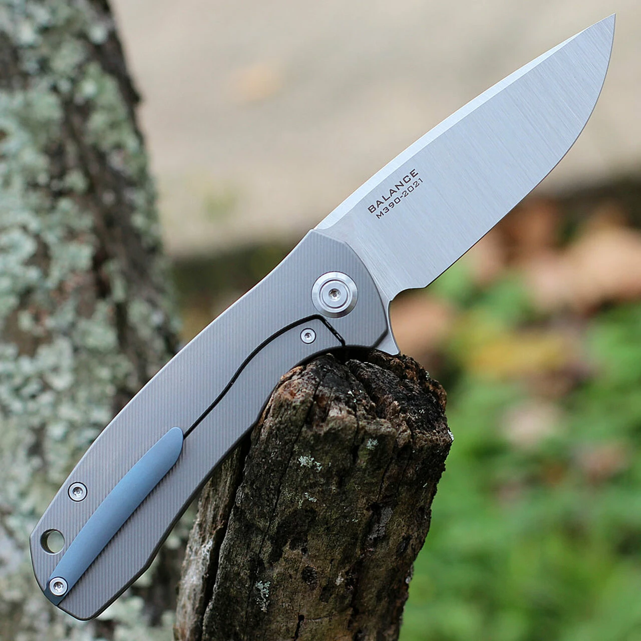 Maxace Knives Maxace Balance 2021 - Gray Titanium (3.7" M390 Satin) MBL101 2 Maxace Knives Maxace Balance 2021 - Gray Titanium (3.7" M390 Satin) MBL101 - Image 2