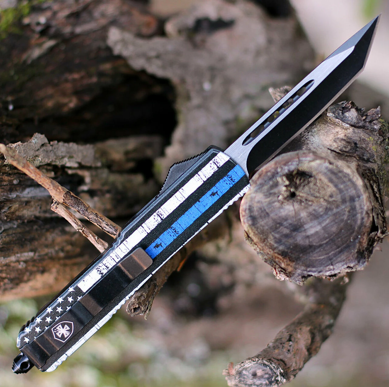 Templar Knife Co. Templar Knife Slim OTF Back The Blue M-BTB-23-1, 3.5" 440C Black/Satin Tanto Blade, Aluminum Zinc Handle 2 Templar Knife Co. Templar Knife Slim OTF Back The Blue M-BTB-23-1, 3.5" 440C Black/Satin Tanto Blade, Aluminum Zinc Handle - Image 2