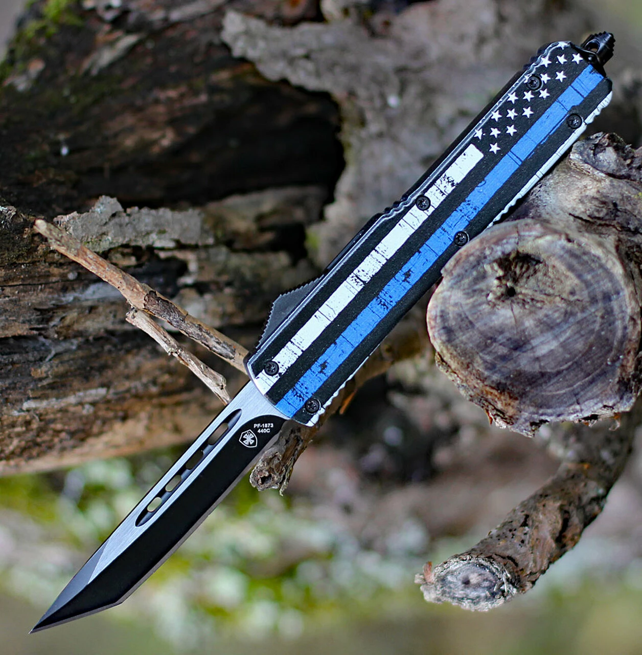 Templar Knife Co. Templar Knife Slim OTF Back The Blue M-BTB-23-1, 3.5" 440C Black/Satin Tanto Blade, Aluminum Zinc Handle 1 Templar Knife Co. Templar Knife Slim OTF Back The Blue M-BTB-23-1, 3.5" 440C Black/Satin Tanto Blade, Aluminum Zinc Handle