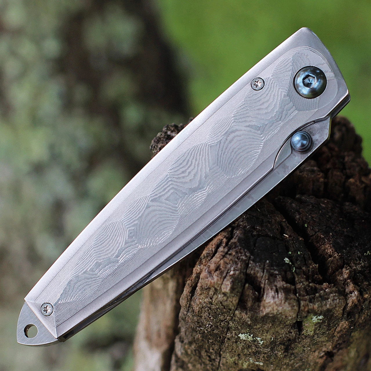 Mcusta Tsuchi Classic Damascus Folder, Decorative Woven Nishijin Pouch 3 Mcusta Tsuchi Classic Damascus Folder, Decorative Woven Nishijin Pouch - Image 3