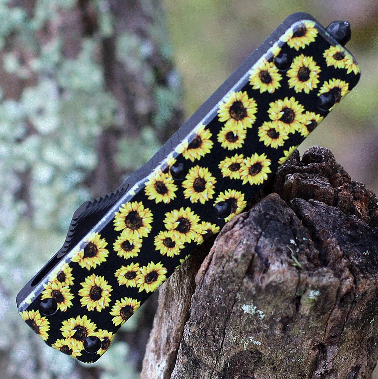 Templar Knife Co. Templar Premium Lightweight Small OTF -Alum. Sunflower (3" D2 Blk Dagger) SA-SUN-12-1 3 Templar Knife Co. Templar Premium Lightweight Small OTF -Alum. Sunflower (3" D2 Blk Dagger) SA-SUN-12-1 - Image 3