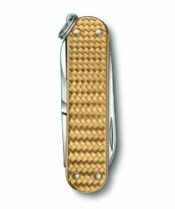 Victorinox Swiss Army Classic Precious Alox Brass Gold - 0.6221.408G 6 Victorinox Swiss Army Classic Precious Alox Brass Gold - 0.6221.408G -Buck Knives Sales VN06221408G 2 95749.1635869667