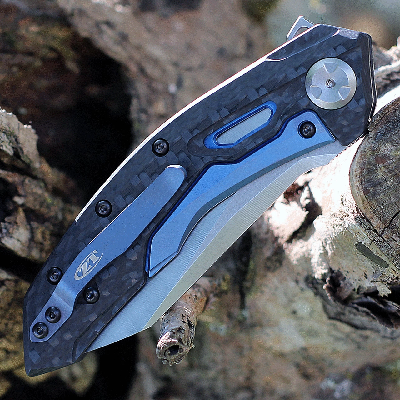 Zero Tolerance 0762 - Carbon Fiber (3.4" Two-Toned) ZT0762 4 Zero Tolerance 0762 - Carbon Fiber (3.4" Two-Toned) ZT0762 - Image 4