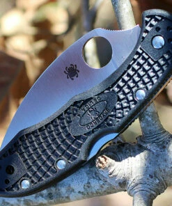 Spyderco Knives Spyderco C11FPWCBK Delica 4 Wharncliffe, 2.87" VG-10 Plain Blade, FRN Handle 7 Spyderco Knives Spyderco C11FPWCBK Delica 4 Wharncliffe, 2.87" VG-10 Plain Blade, FRN Handle -Buck Knives Sales c11fswcbk 81563.1566585877