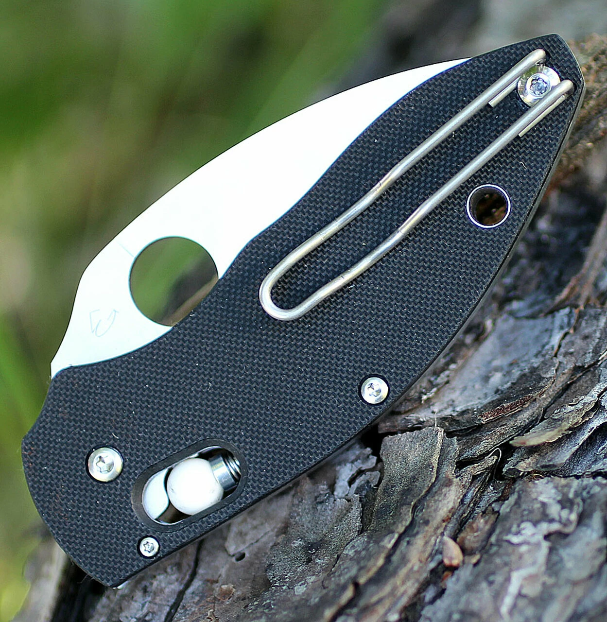 Spyderco Knives Spyderco Q Ball G-10 Black C219GP, 2.72 in VG-10 Plain Blade 3 Spyderco Knives Spyderco Q Ball G-10 Black C219GP, 2.72 in VG-10 Plain Blade - Image 3