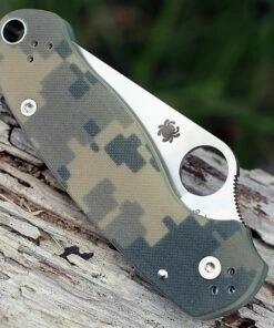 Spyderco Knives Spyderco Para Military 3 G-10 Digital Camouflage C223GPCMO, 2.95" CPM S45V Plain Blade 6 Spyderco Knives Spyderco Para Military 3 G-10 Digital Camouflage C223GPCMO, 2.95" CPM S45V Plain Blade -Buck Knives Sales c223gpcmo.3 91278.1638889372