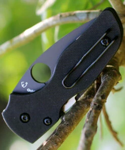 Spyderco Knives Spyderco C230GPBBK Lil' Native, 2.5" CPM S30V Plain Black Blade, Black G-10 Handle -Buck Knives Sales c230gpbbk.2 42645.1566585946