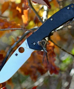 Spyderco Knives Spyderco C234CFP Amalgam, CPM S30V Plain Blade, Carbon Fiber/G-10 Handle