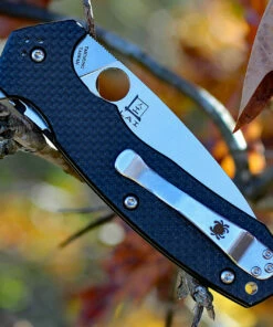 Spyderco Knives Spyderco C234CFP Amalgam, CPM S30V Plain Blade, Carbon Fiber/G-10 Handle 6 Spyderco Knives Spyderco C234CFP Amalgam, CPM S30V Plain Blade, Carbon Fiber/G-10 Handle -Buck Knives Sales c234cfp.2 40165.1566585952