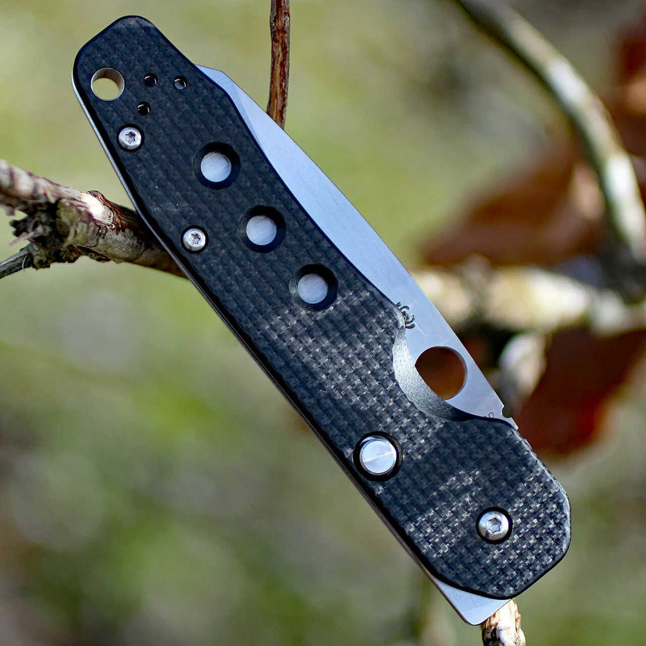 Spyderco Knives Spyderco C240CFP Smock, 3.45" CPM S30V Plain Blade, Carbon Fiber/G-10 Handle 3 Spyderco Knives Spyderco C240CFP Smock, 3.45" CPM S30V Plain Blade, Carbon Fiber/G-10 Handle - Image 3