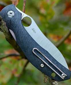Spyderco Knives Spyderco Kapara C241CFP, 3.58" CPM S30V Plain Blade, Carbon Fiber Handle -Buck Knives Sales c241cfp.3 14355.1566586084