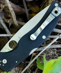 Spyderco Knives Spyderco Native Chief C244GP, 4.08" Cpm S30V Plain Blade, Black G-10 Handle -Buck Knives Sales c244gp.3 52785.1566586329