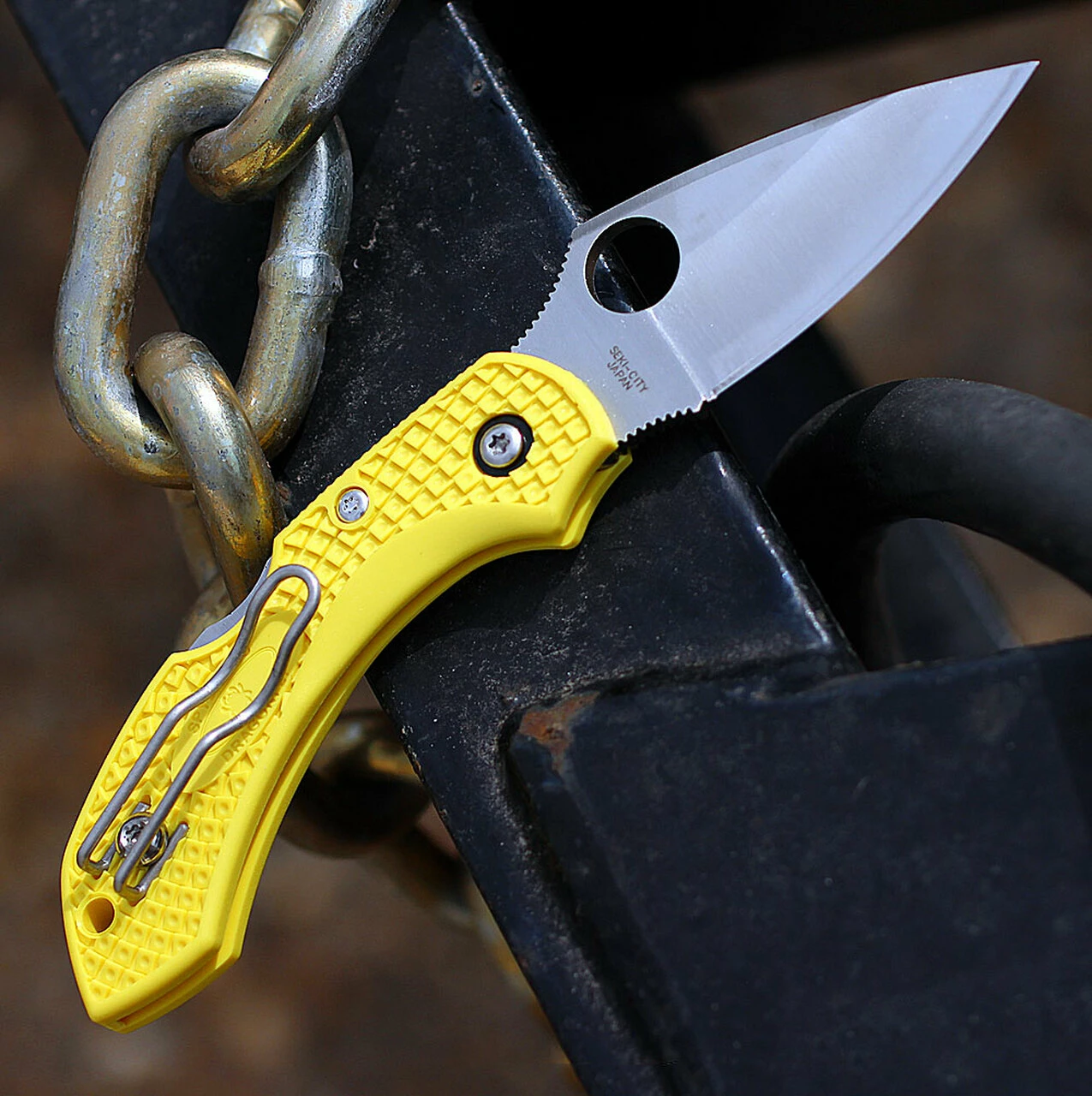 Spyderco Knives Spyderco C28PYL2 Dragonfly 2 Salt, 1.875" H-1 Plain Blade, FRN Handle 2 Spyderco Knives Spyderco C28PYL2 Dragonfly 2 Salt, 1.875" H-1 Plain Blade, FRN Handle - Image 2