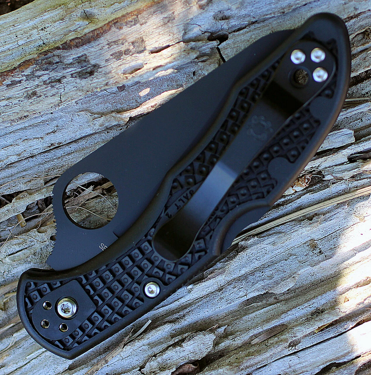 Spyderco Knives Spyderco Salt 2 All Black Lightweight C88SBBK2, 3.0" H-1 Black Serrated Blade, FRN Handle 5 Spyderco Knives Spyderco Salt 2 All Black Lightweight C88SBBK2, 3.0" H-1 Black Serrated Blade, FRN Handle - Image 5