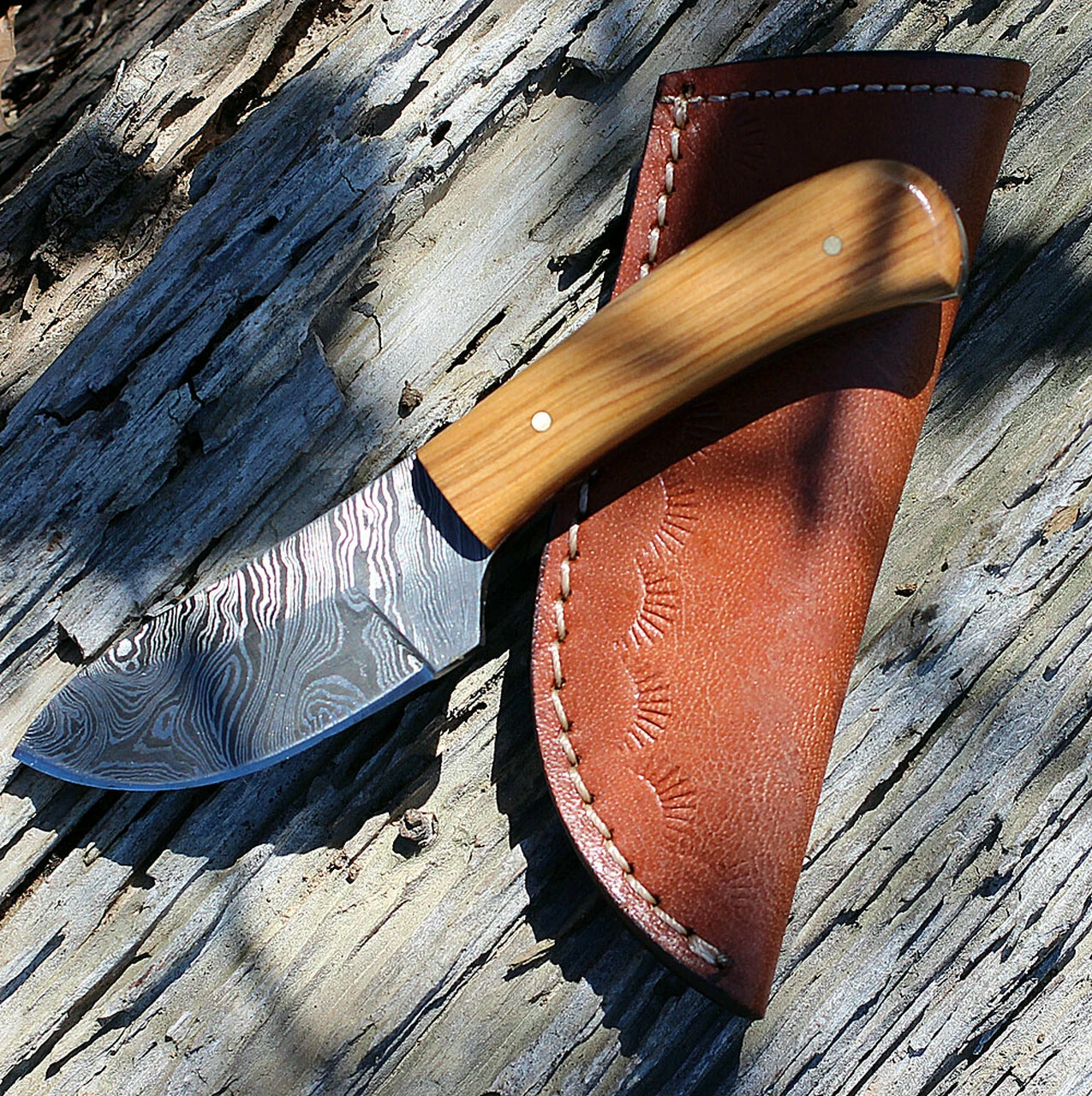 Damascus Blade Knife Damascus 1080OW Skinner, 3" Damascus Plain Blade, Olive Wood Handle 1 Damascus Blade Knife Damascus 1080OW Skinner, 3" Damascus Plain Blade, Olive Wood Handle