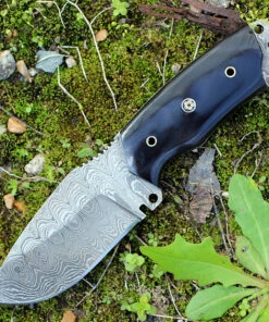 Damascus Blade Knife Damascus 1128HN Fixed Blade, 3.5" Damascus Plain Blade, Buffalo Horn Handle