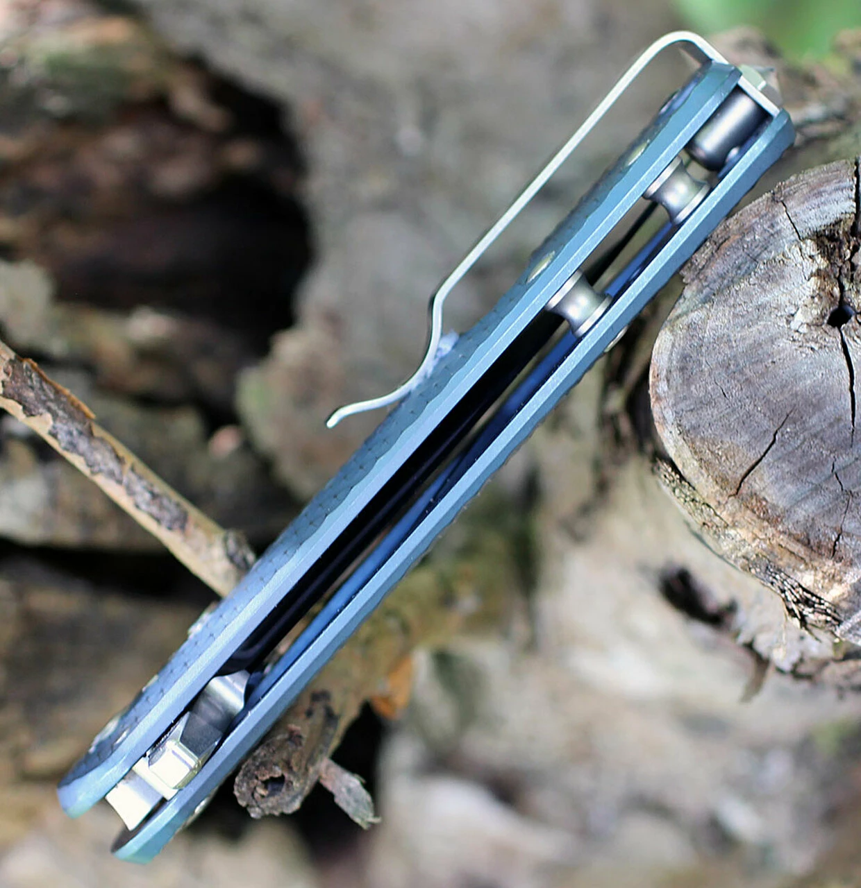 DPx Gear H.E.S.T/F 3.0 3D Ti Flipper DPXHSF010, 3.15" M390 Stonewash Plain Blade, 3D Blue Tianium Handle 3 DPx Gear H.E.S.T/F 3.0 3D Ti Flipper DPXHSF010, 3.15" M390 Stonewash Plain Blade, 3D Blue Tianium Handle - Image 3